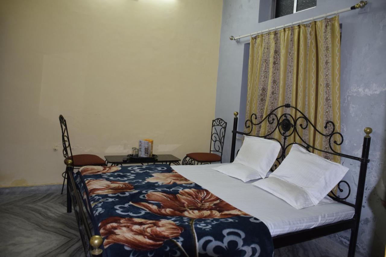 Hotel Deep Valley Mount Abu Exterior foto