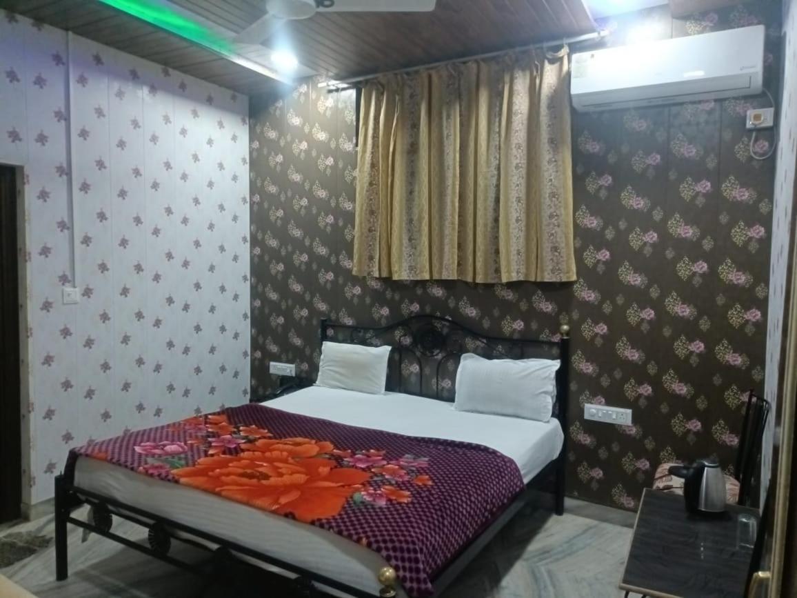 Hotel Deep Valley Mount Abu Exterior foto